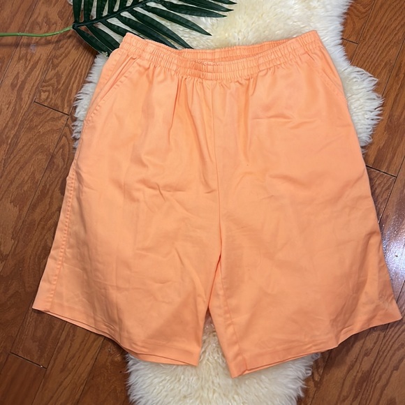 Vintage Peach Bon Worth Shorts/ High Waisted/ Elastic Waist/ Pockets / Medium - Picture 2 of 6